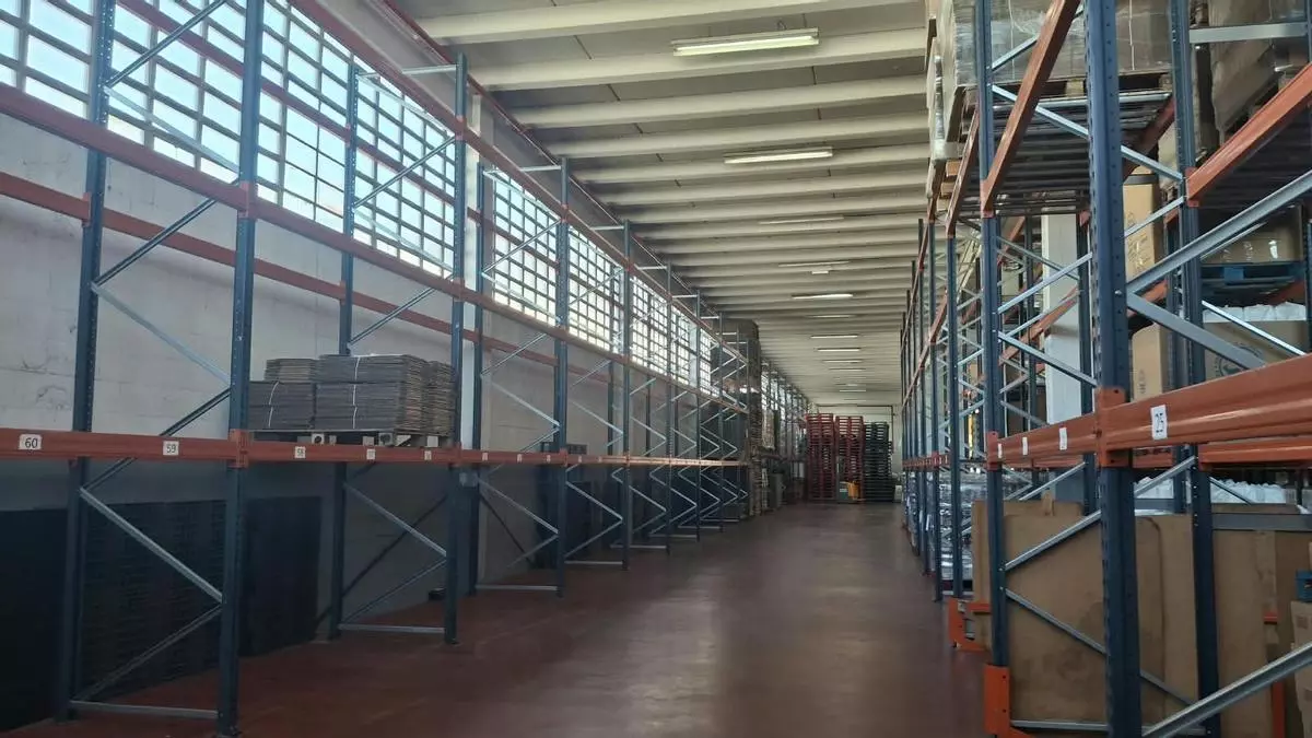 La feria internacional Conxemar refuerza el Banco de Alimentos de Vigo en su peor temporada: «Todas las estanterías están vacías»