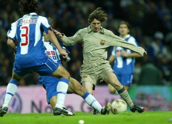 Algunas imágenes del Oporto-Barça de 2003