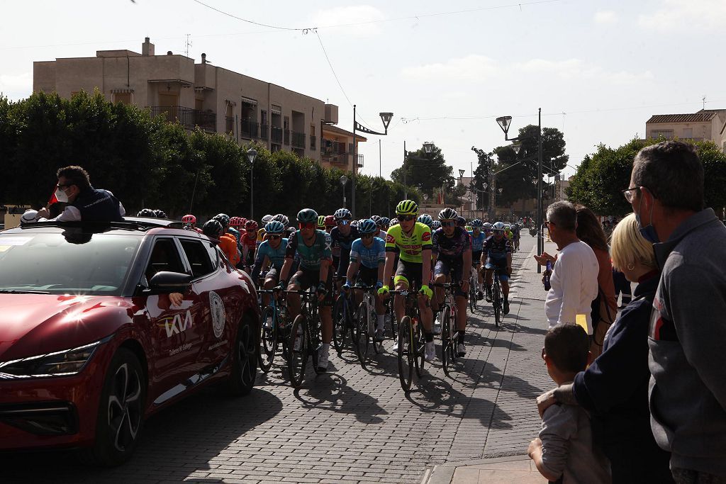 Así ha sido la salida de la Vuelta a Murcia en Fortuna