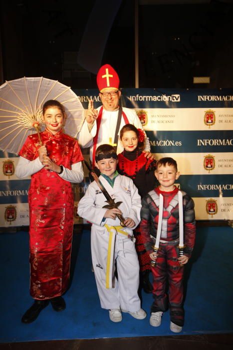 Búscate en el Photocall de INFORMACIÓN del Carnaval infantil alicantino