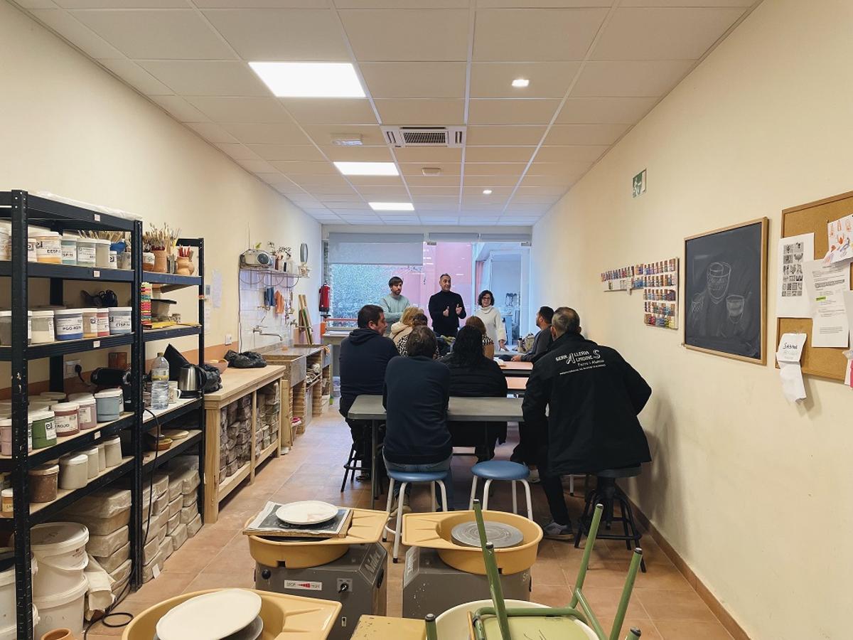 Imatge de l'acte de benvinguda al taller, este dilluns