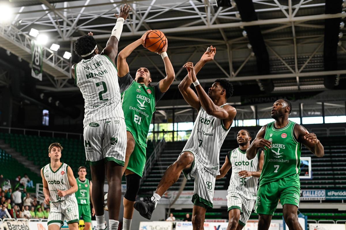 Fotogalería | Las imágenes del Cáceres - Coto Córdoba