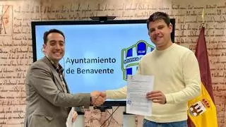 El Ayuntamiento de Benavente renueva su convenio con el Atlético Benavente