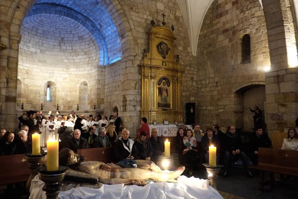 Vía Lucis de Resurrección del Yacente