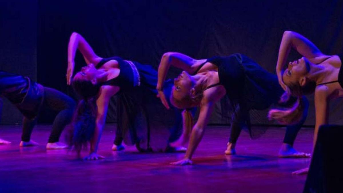 Unidance, escola de danza de Vigo.   | // FDV