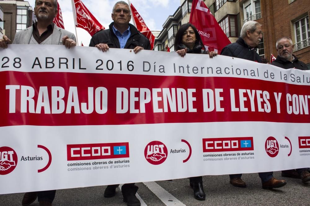 Manifestación de los sindeicatos contra la siniestralidad laboral