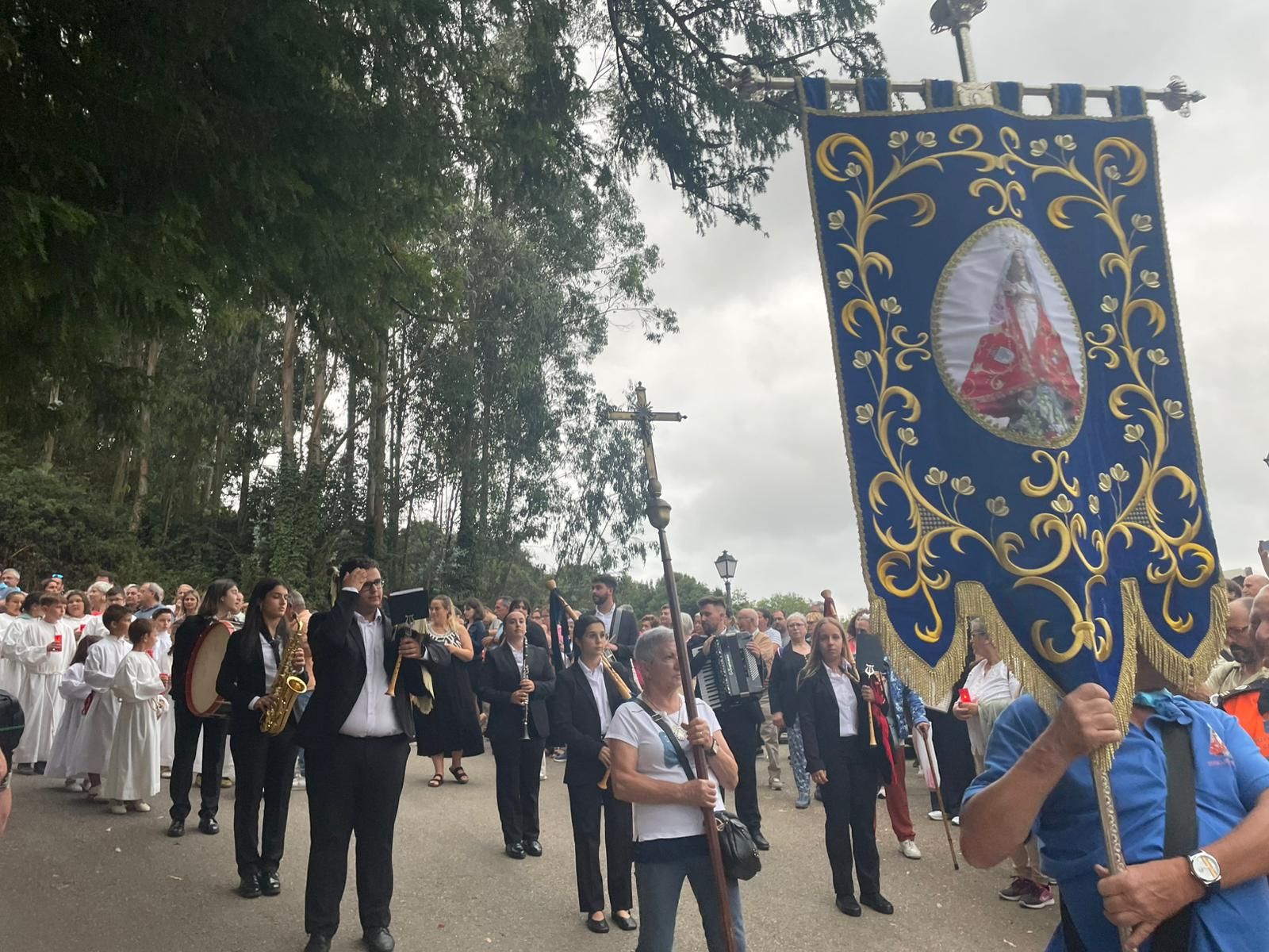 La Virgen del Viso ya está en la colegiata de Salas