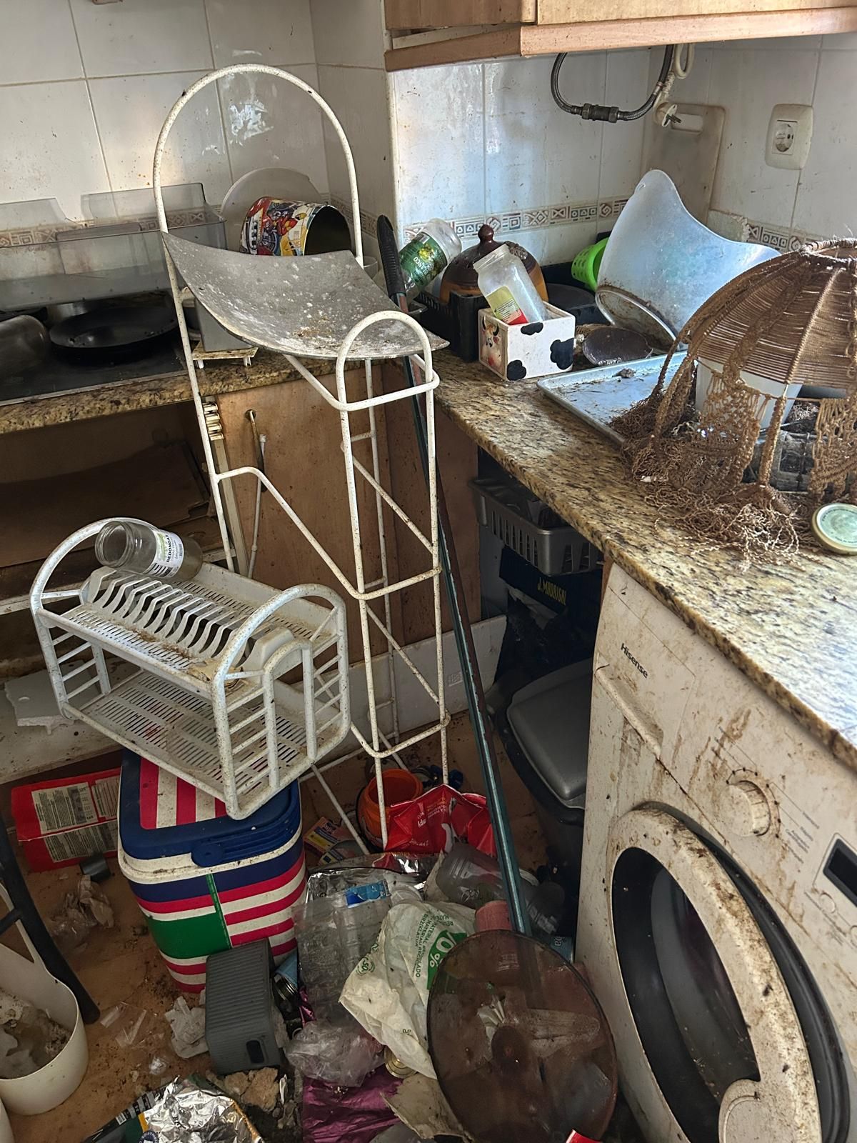 Galería de imágenes: Así ha quedado la casa de Moncofa tras 5 años okupada