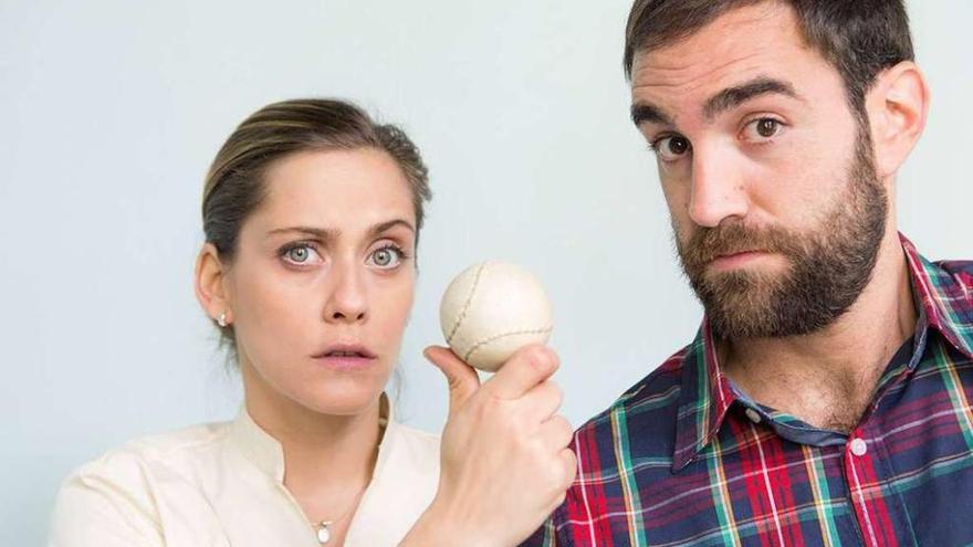 María León y Jon Plazaola, protagonistas de &#039;Allí abajo&#039;.