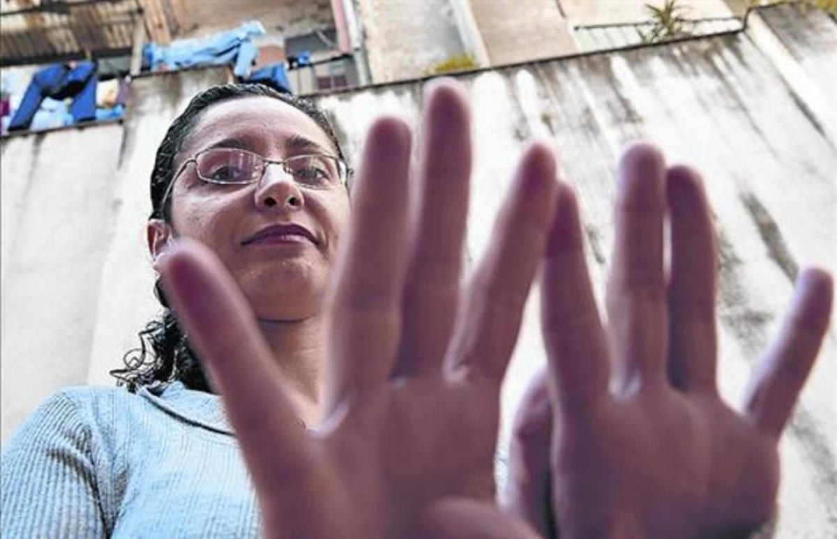 «Las ayudas son mínimas y no te explican tus derechos»_MEDIA_1