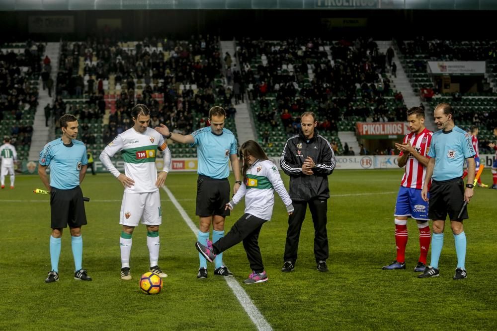 El fútbol le hace un guiño al Elche