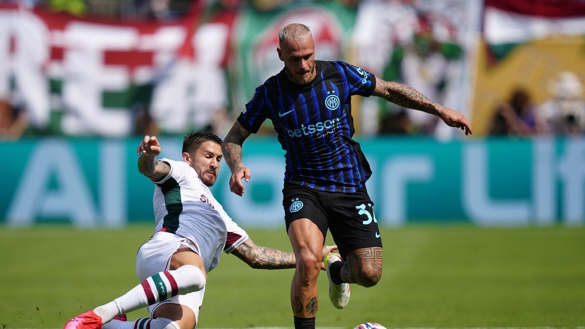 Dimarco abre la puerta al Barça