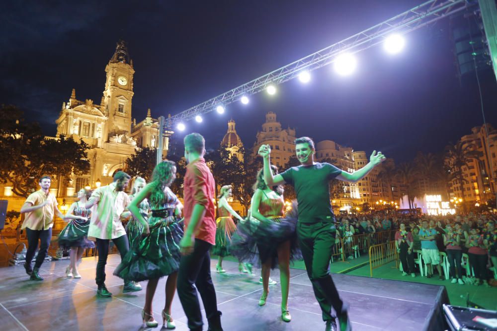 Cine Karaoke en la plaza del Ayuntamiento