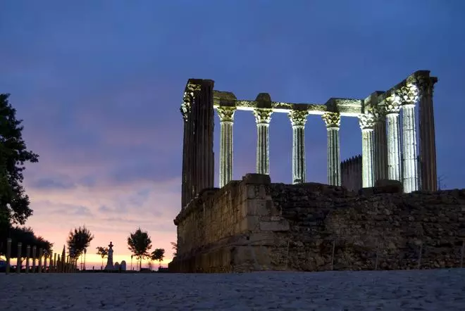 El pueblo de España con solo 10 habitantes que esconde un templo romano único en el mundo