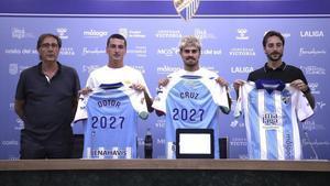 Carlos Dotor, Juan Cruz y Fernando Calero, junto a Loren Juarros en sus presentaciones.