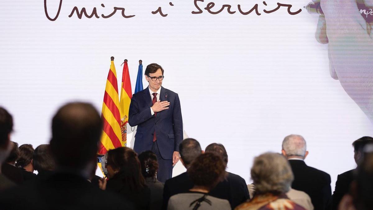 El líder y candidato del PSC, Salvador Illa, en la conferencia de este jueves en las Drassanes de Barcelona.