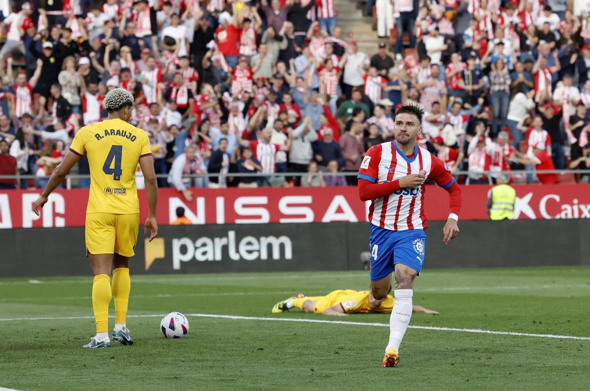 Portu celebra el tercer gol del Girona en Montilivi.