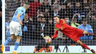 Lunin se consagra en el Etihad