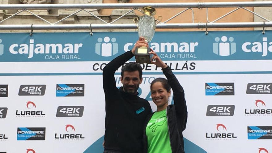 Álex Campos y Verónica Elizabeth Quiguango, ganadores en Sprint Trail en Cortes de Pallás