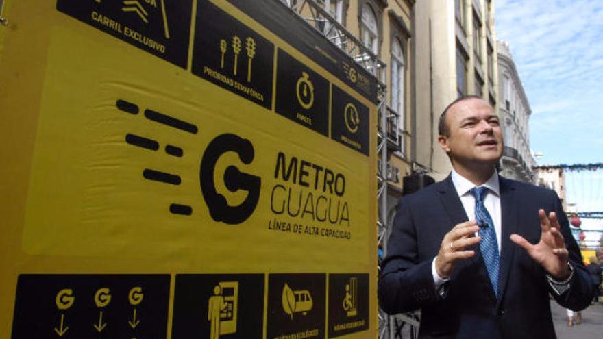 Hidalgo asegura que las obras de la MetroGuagua avanzan dentro de los plazos