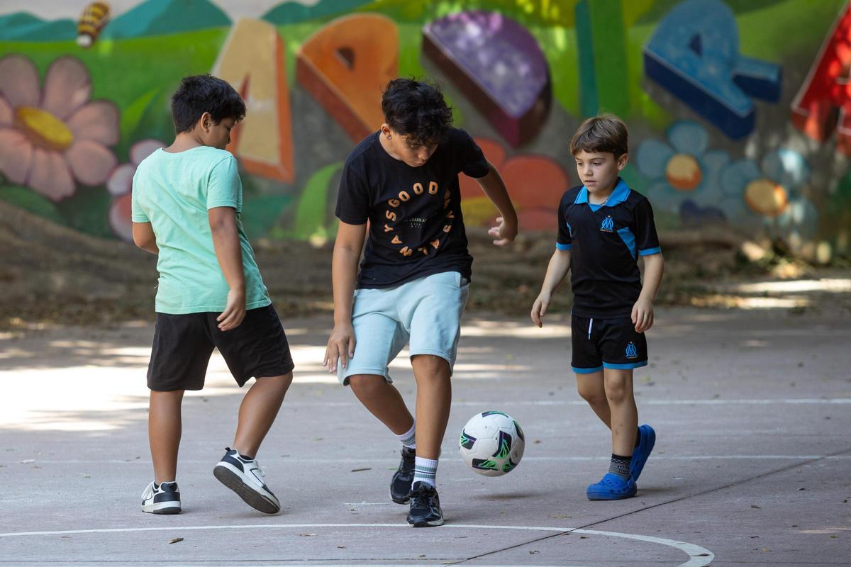 CaixaProinfancia es un programa de la Fundación «la Caixa» dirigido a hogares vulnerables con hijos e hijas de entre 0 y 18 años.