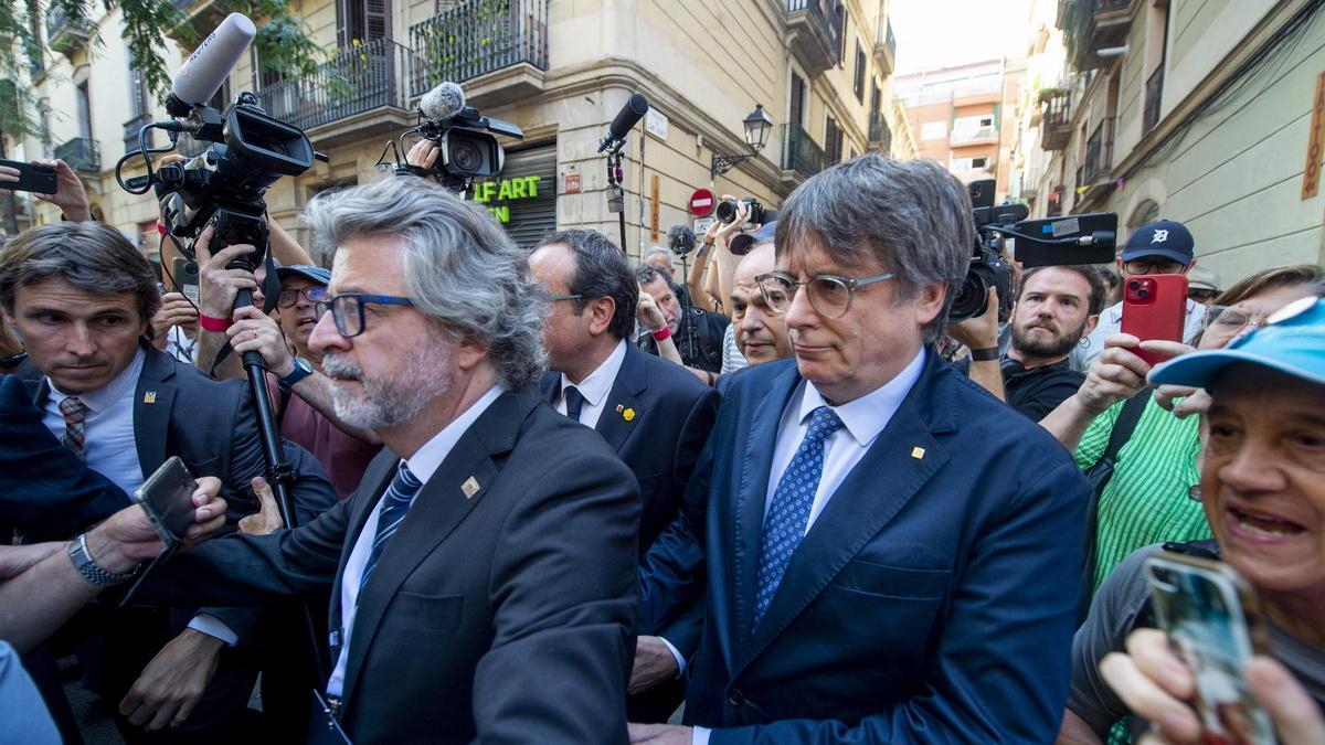 Puigdemont aparece en Barcelona después de siete años