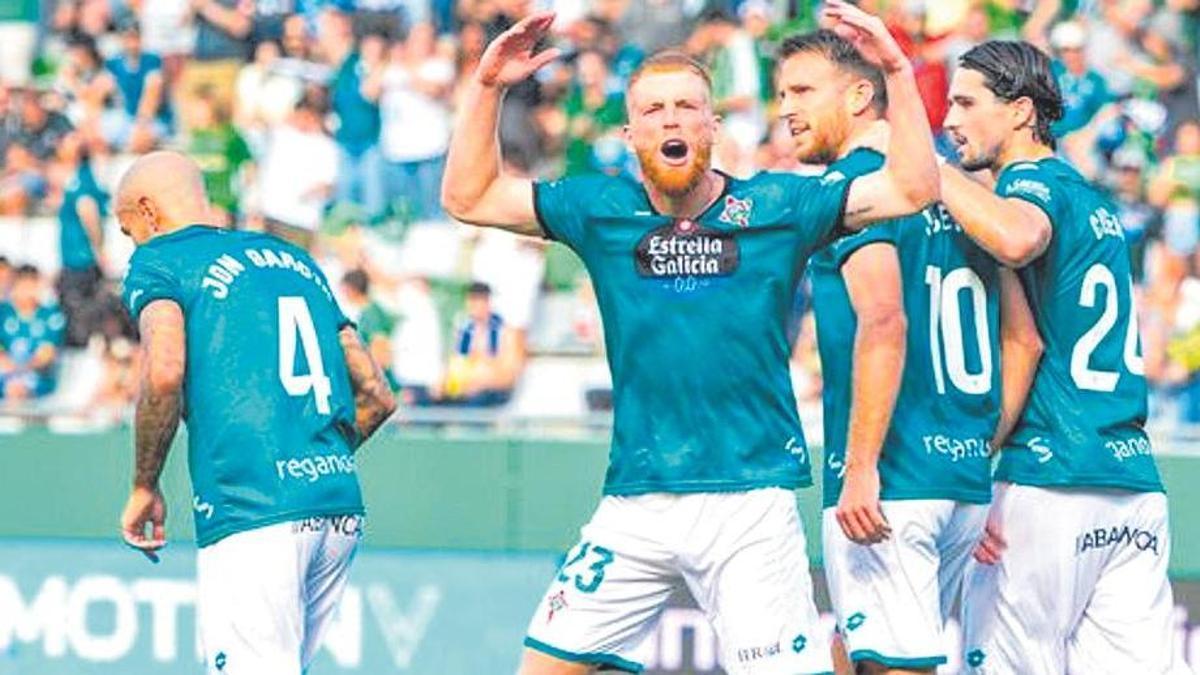 Una imagen de Carlos Vicente con el Racing de Ferrol