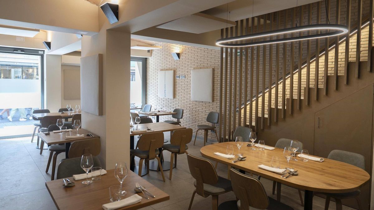 El comedor de la planta baja del restaurante Intrèpid.