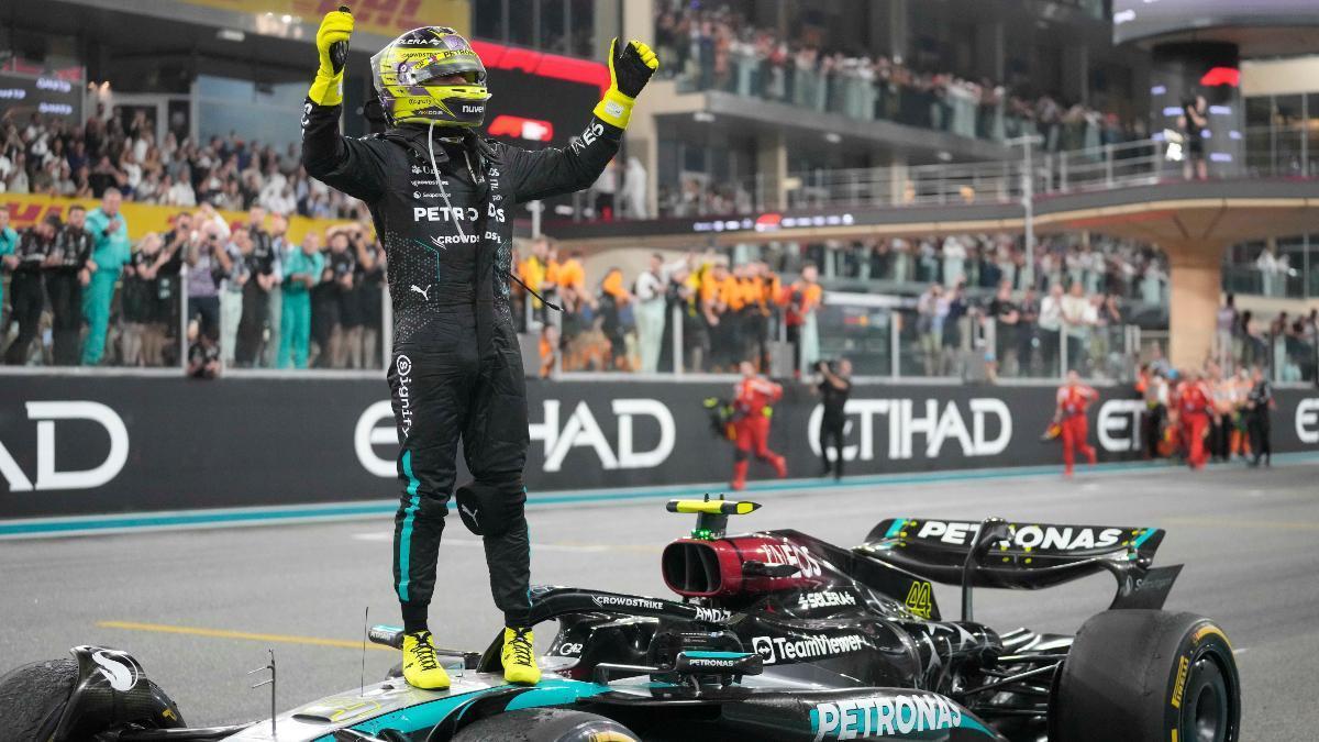 Lewis Hamilton se despide de Mercedes tras la carrera de Abu Dhabi