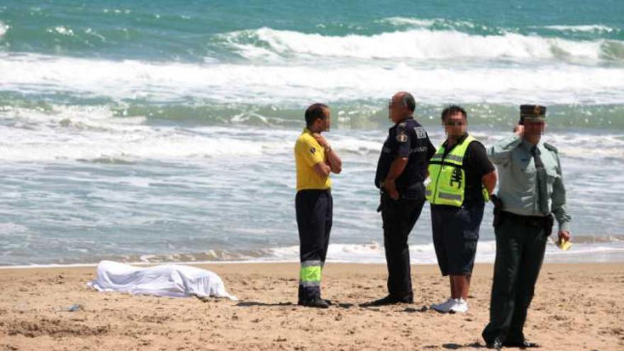 Un hombre falleció en mayo en la playa de Elche.