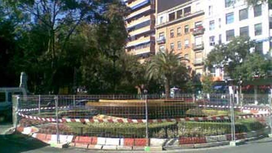 Todo listo para la &#039;quedada&#039; en la Fuente Luminosa si Cáceres supera la primera criba de la capitalidad