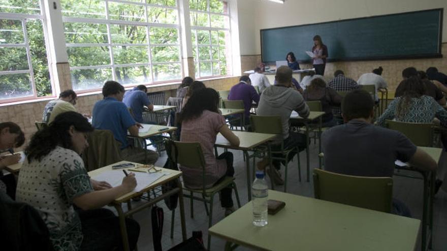 Los sindicatos rechazan la propuesta de reducción del horario lectivo en Asturias