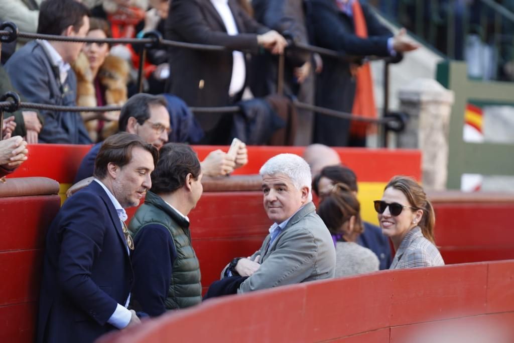 Futbolistas y empresarios en la Feria de Fallas