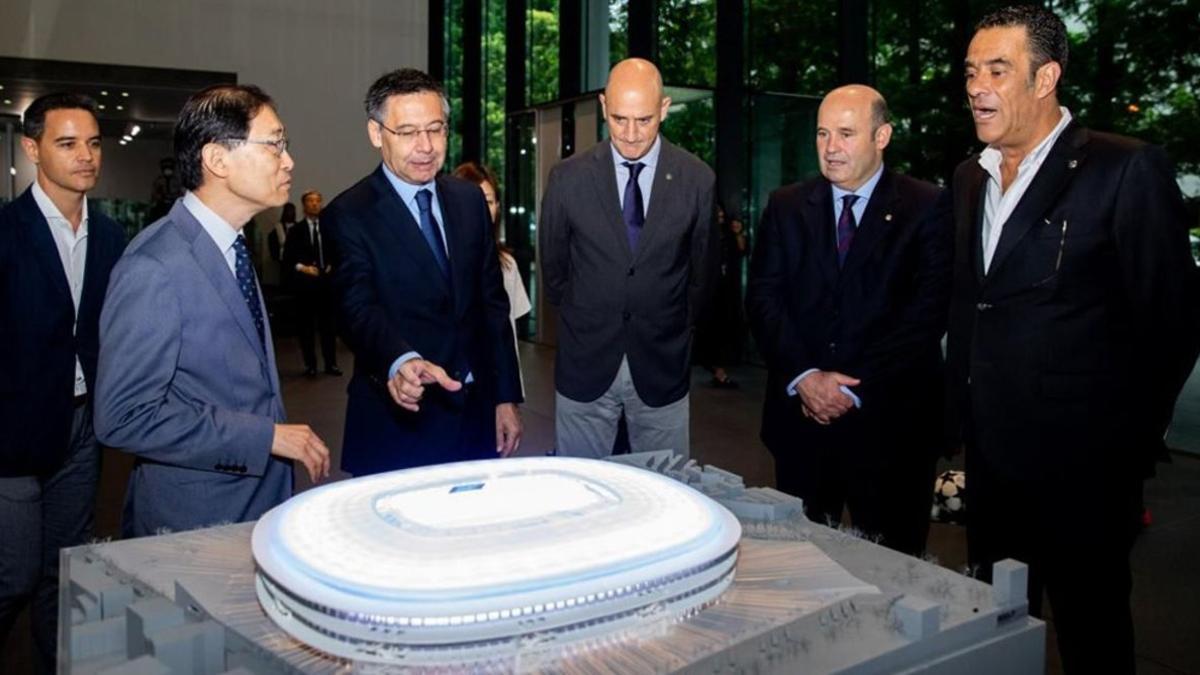 Una delegación del Barça visitó la sede de Nikken Sekkei