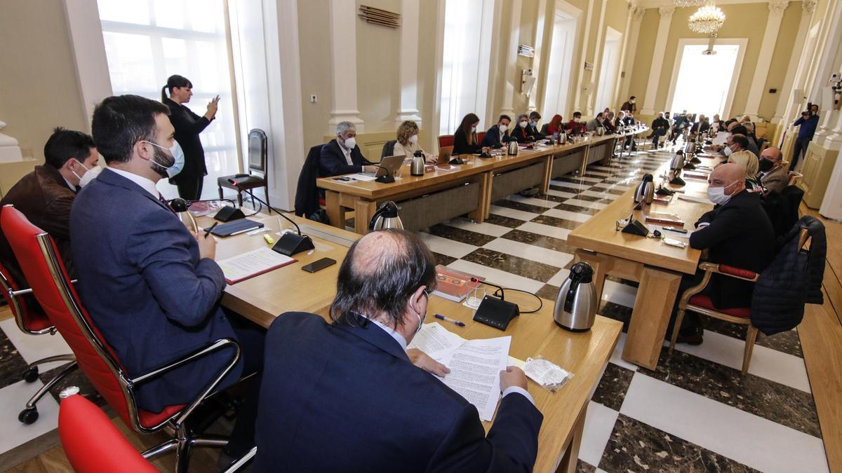 Pleno del Ayuntamiento de Cáceres.