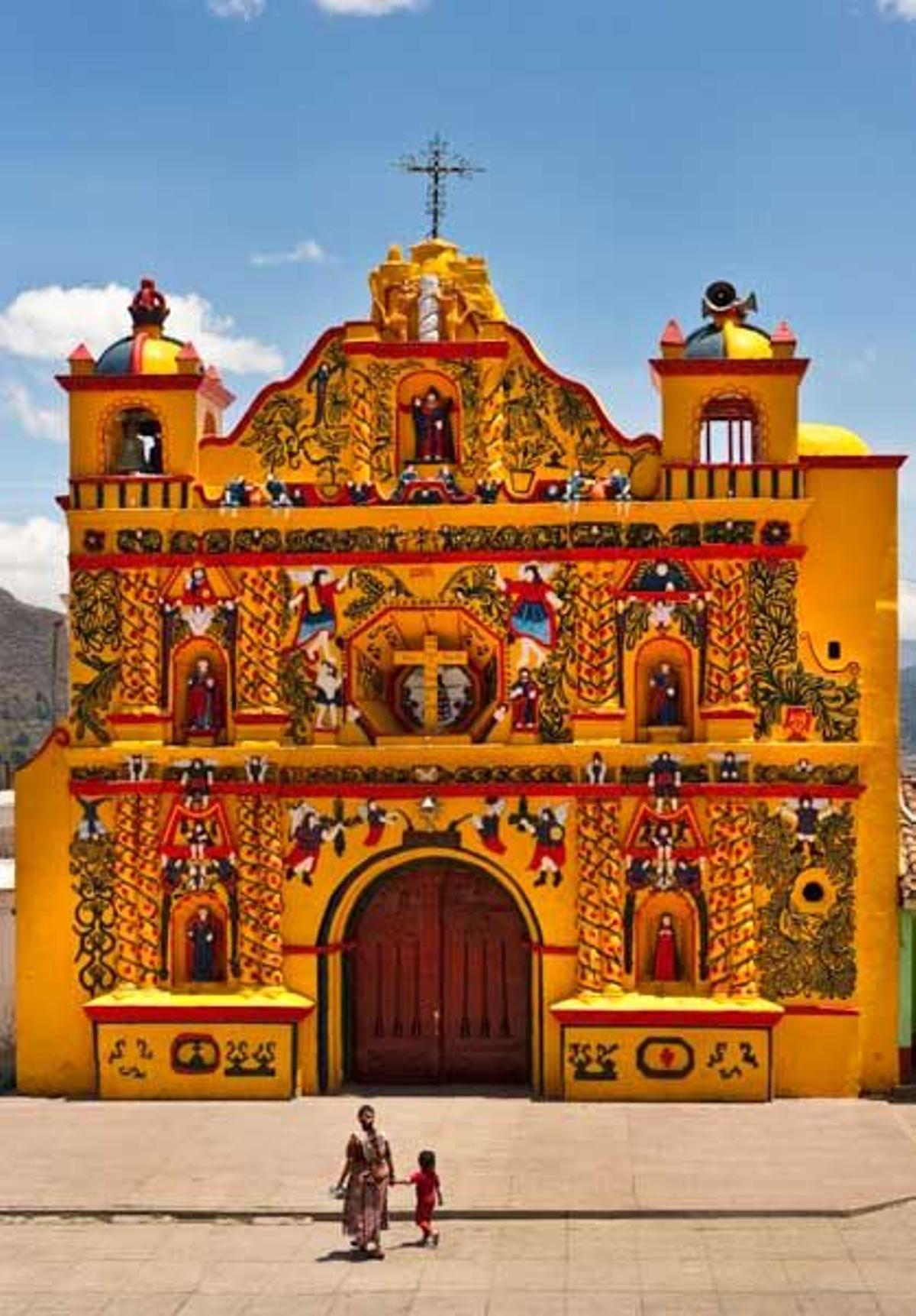 Iglesia de San Andrés Xecul, Totonicapán.