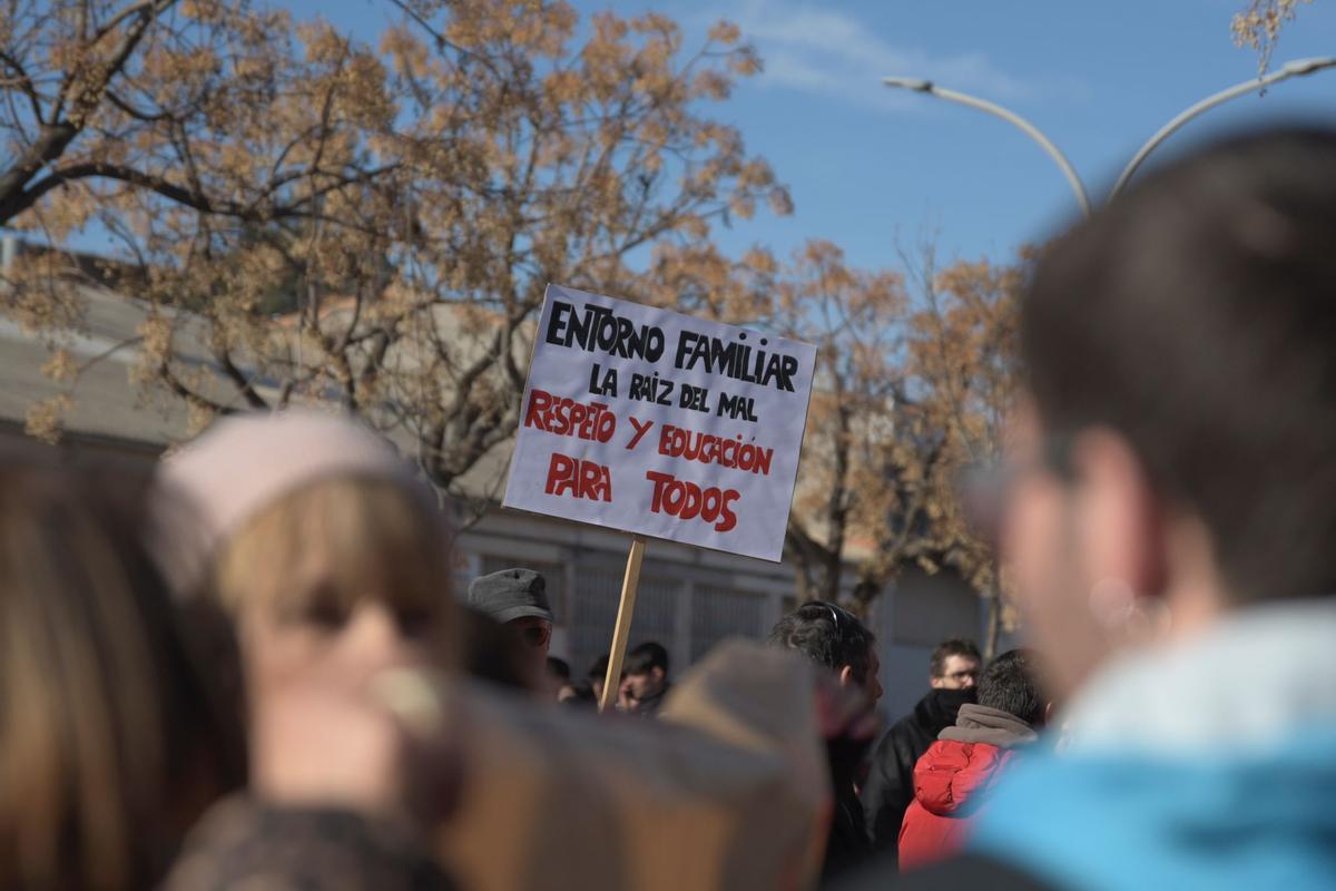 Manifestació a Sallent en contra de l'assetjament escolar