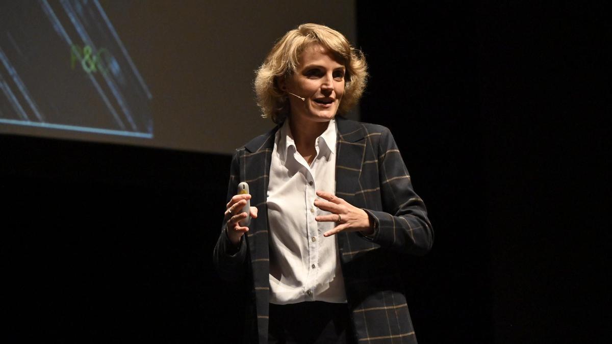 Alicia Rubio, responsable de Medio Ambiente de bp en la refinería de Castellón