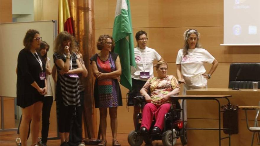 Mesa redonda y talleres en la cita feminista de Podemos
