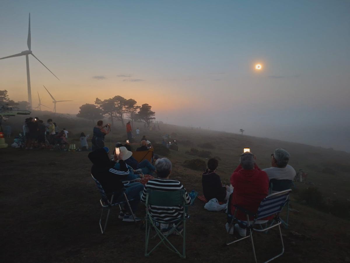 Observación del eclipse solar total, el pasado 12 de agosto, desde el Suroccidente.