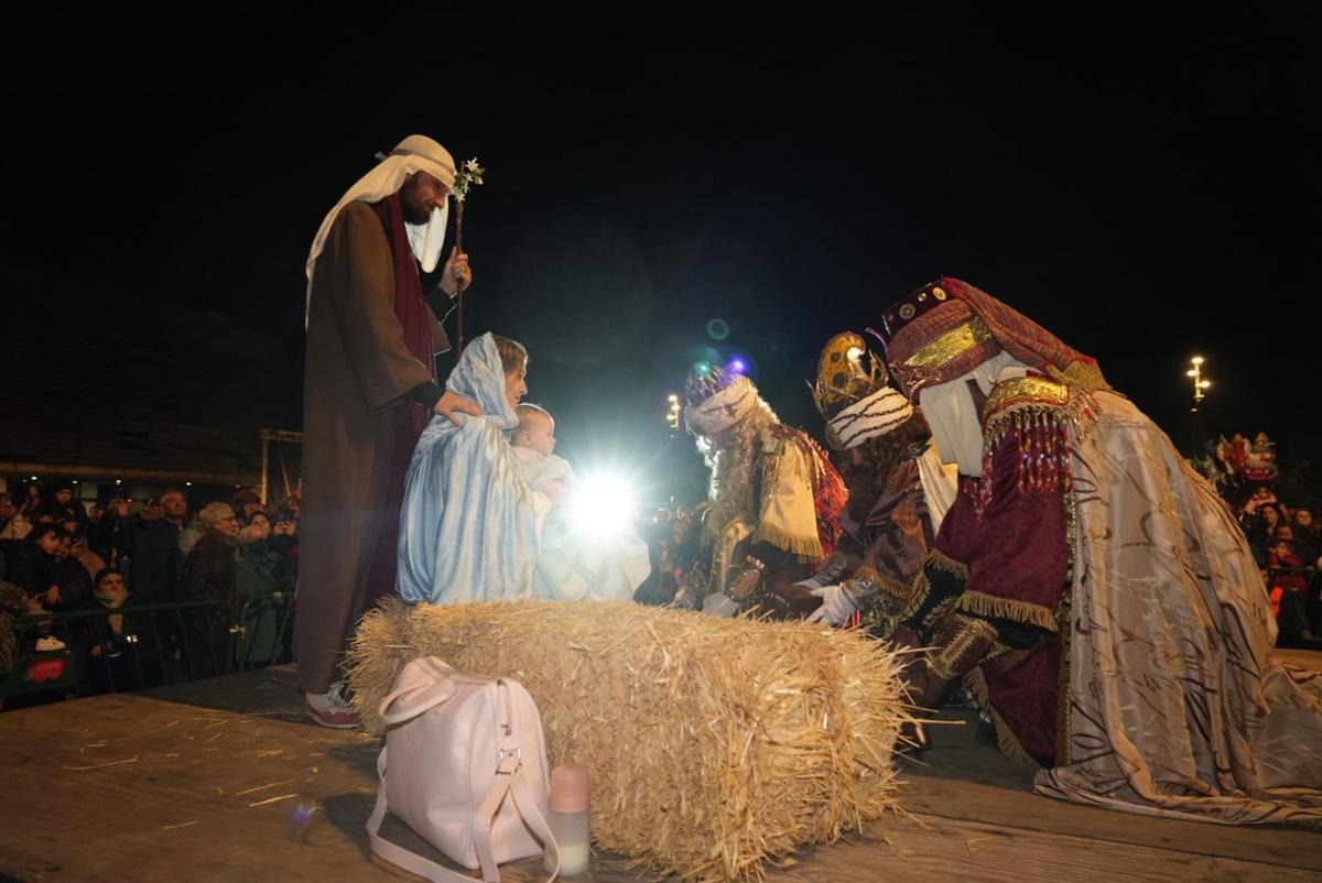 Las mejores imágenes de la llegada de los Reyes Magos a Castellón - El ...