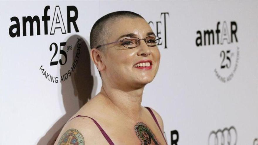 Sinéad O&#039;Connor señala al actor Arsenio Hall como camello de Prince