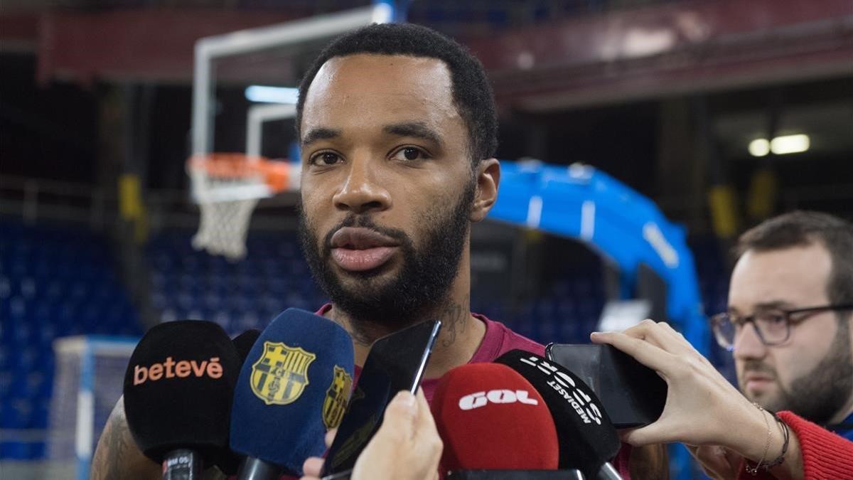 Delaney atiende a los medios en el Palau Blaugrana.