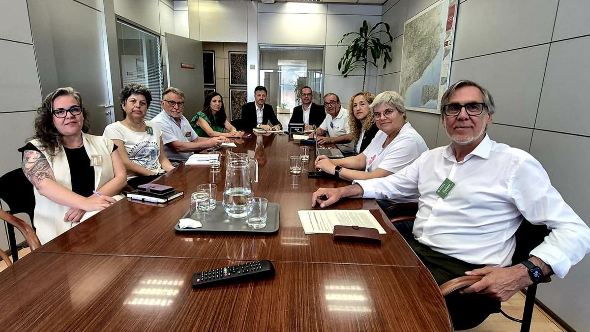 Representants socilistes reunits al Departament de Territori, Habitatge i Transició Ecològica