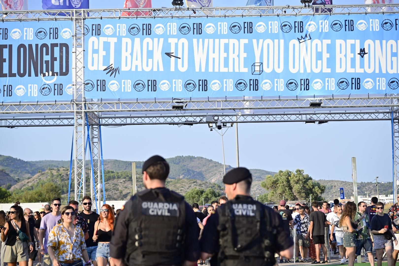 Galería | Los asistentes del FIB disfrutan de su primer día de festival