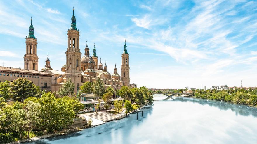 Las curiosas casas-cueva de un barrio de Zaragoza