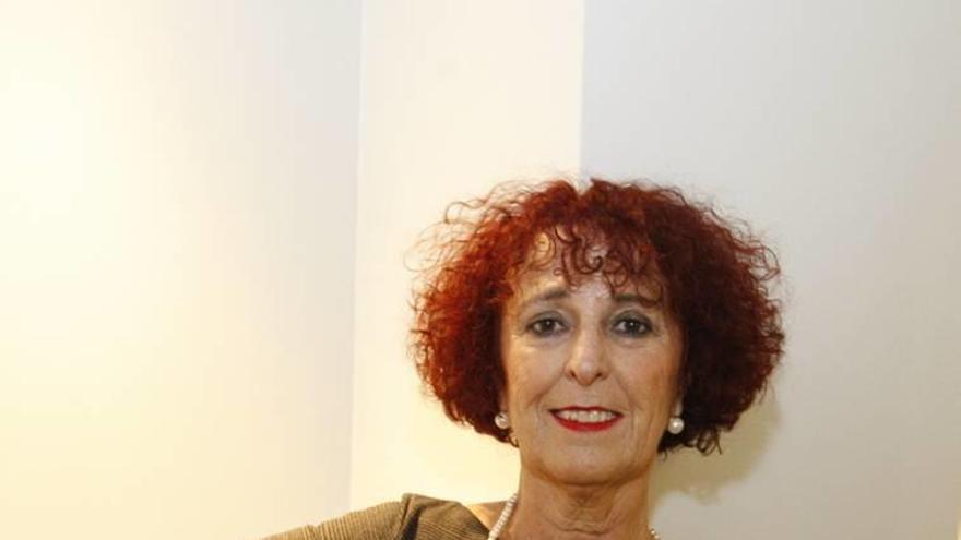 La escritora y psicoanalista Lola López Mondéjar.
