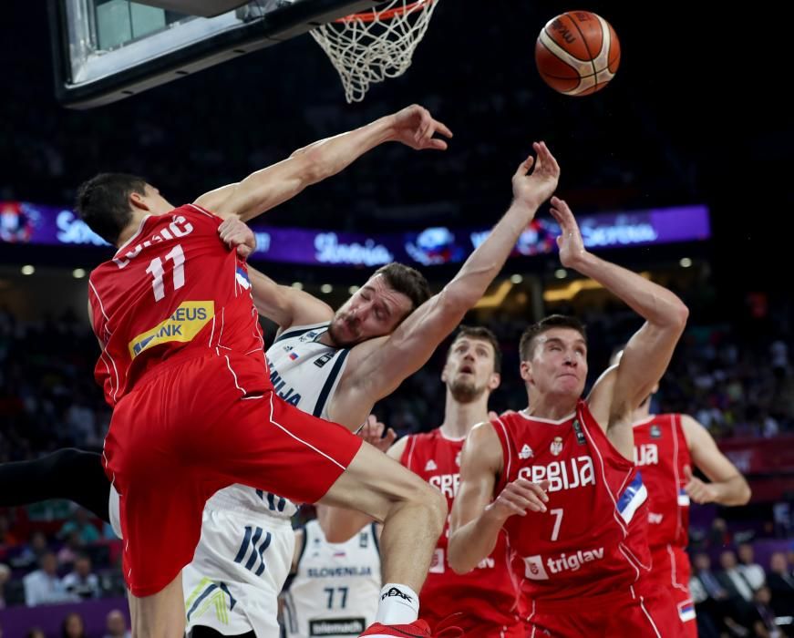 Final del Eurobasket 2017: Eslovenia - Serbia