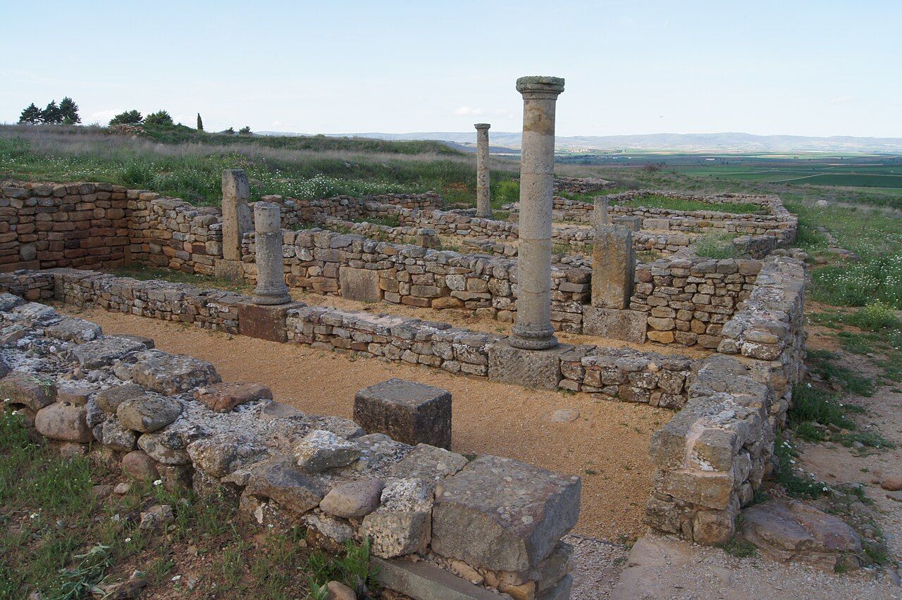 Las ruinas de la ciudad romana de Uxama