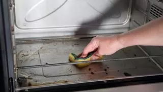 Las pastillas de lavavajillas también son para el horno: así puedes aprovecharlas para limpiar este electrodoméstico